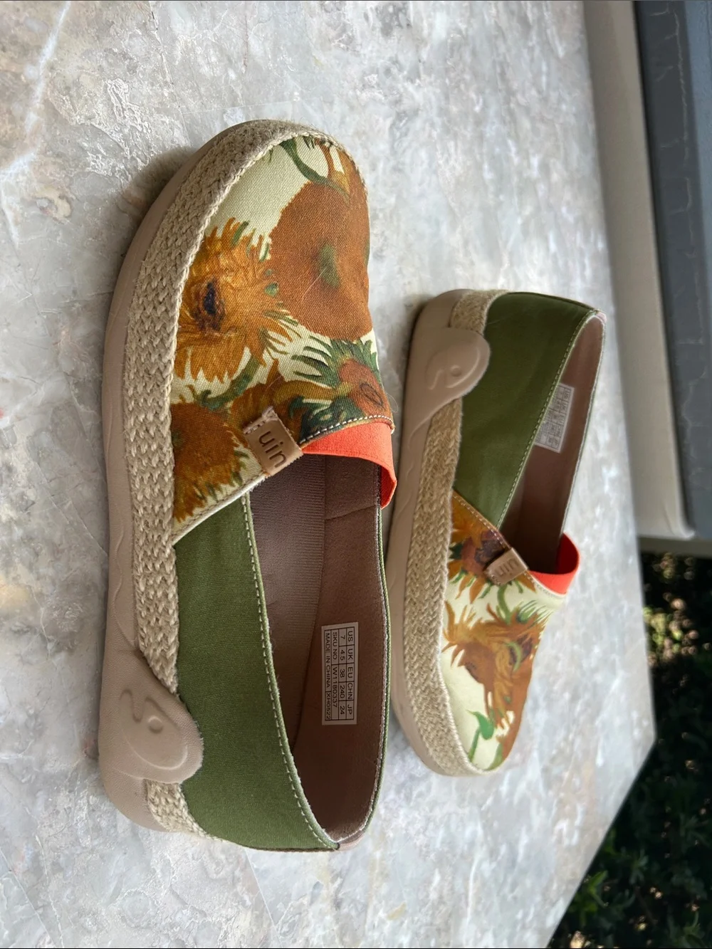 UIN Women's Marbella Sunflower Espadrilles in Orange, Green and Cream